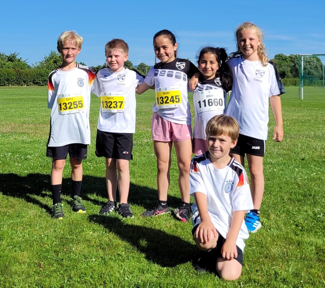 unsere U8 und U10 in Waldau unsere U8 und U10 in Waldau