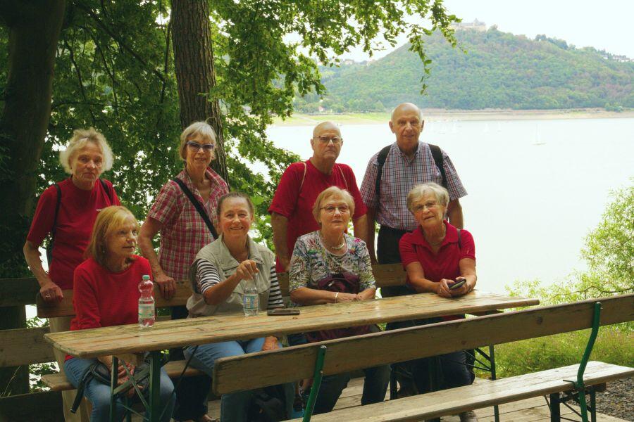 Am Edersee | © Abteilung Wandern | KSV Baunatal e.V. | 2019 Am Edersee | © Abteilung Wandern | KSV Baunatal e.V. | 2019