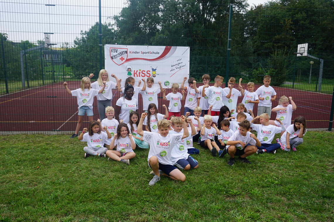Gruppenbild mit KiSS-T-Shirts Gruppenbild mit KiSS-T-Shirts