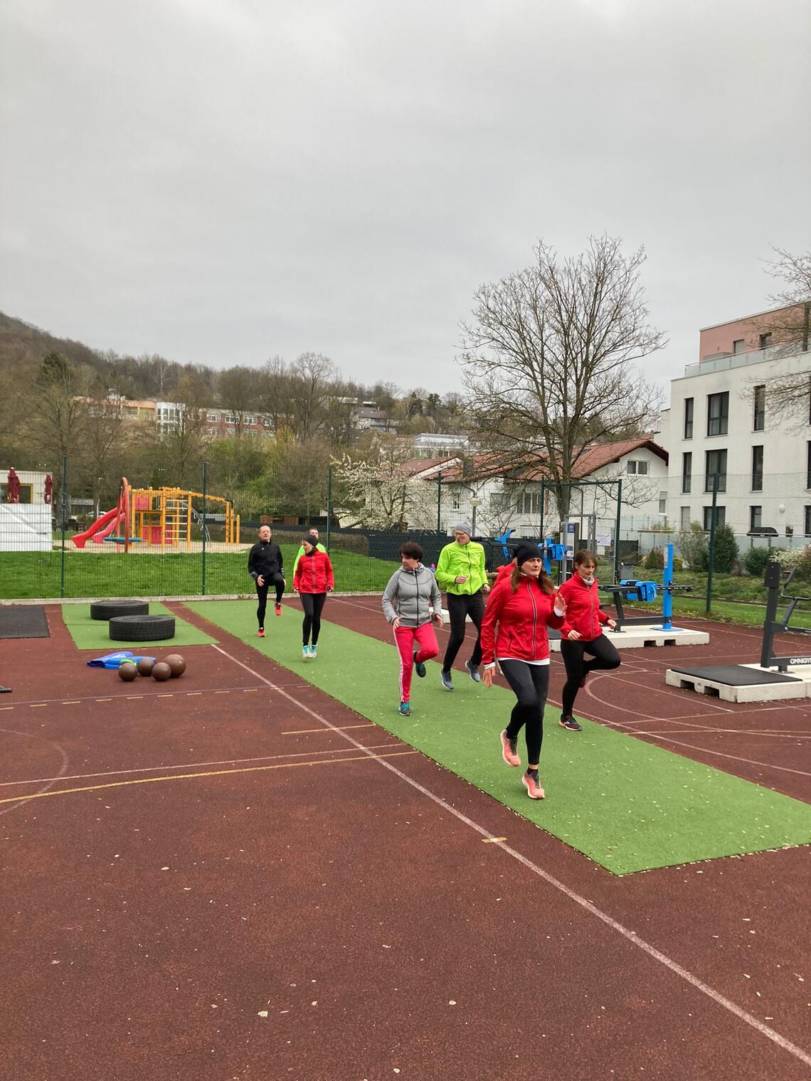 angeleitete Fitness- und Gesundheitskurse angeleitete Fitness- und Gesundheitskurse